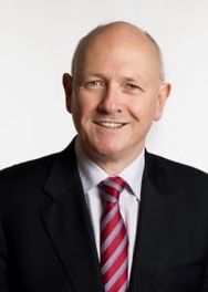 Dr. Seán Ó Seachnasaí BA BDent Sc Dubl