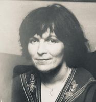 Eileen RYAN