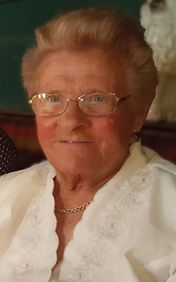 PATRICIA (PAT) LYONS