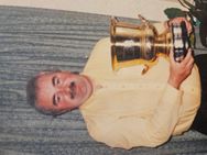 Robert (Bob) Maxwell